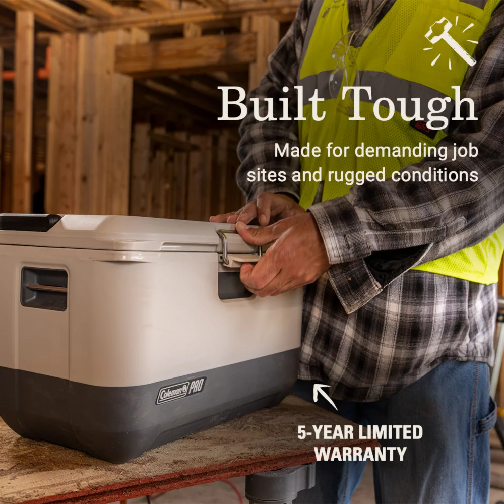 Coleman® Pro 17-Quart Hard Cooler 2 Coleman® Pro 17-Quart Hard Cooler - Image 2